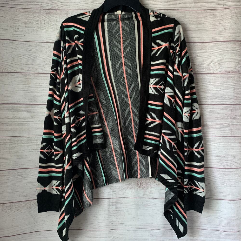 Eyeshadow Geometric Print Cardigan Sweater Open Front Asymmetrical Bottom Size S
